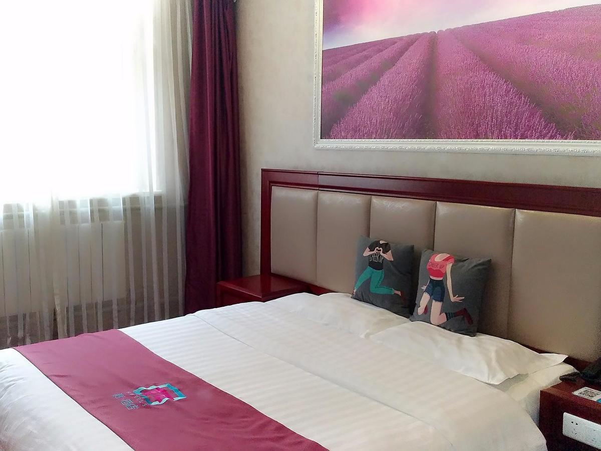 Pai Hotel Chengdu North Railway Station Exterior photo